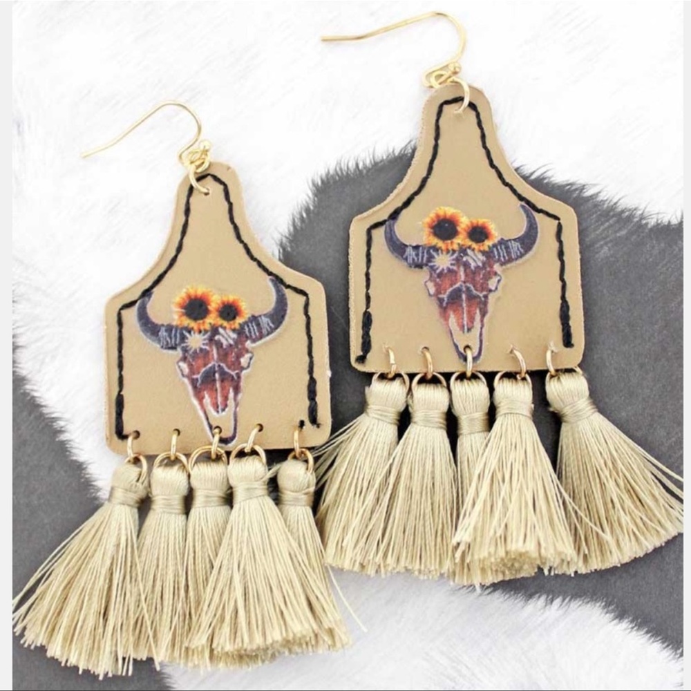 Cow tassel earrings 🐮